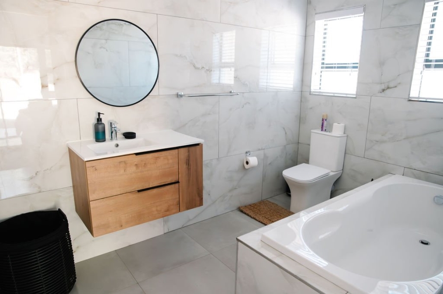 2 Bedroom Property for Sale in Clarens Golf and Trout Estate Free State